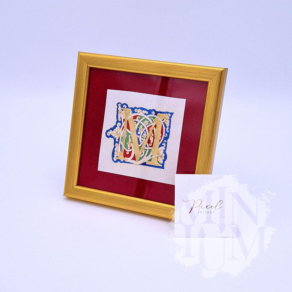 Capilettera a bianchi girari